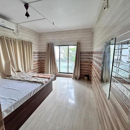 Vintage Beach House Nirmal  Buitenkant foto